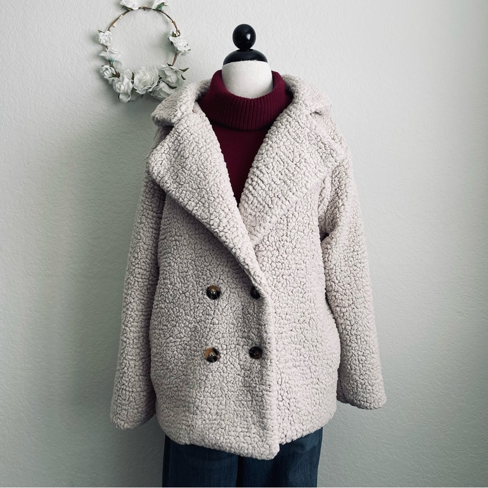 Zeagoo Beige/Cream Double-Breasted Faux Fur Teddy Coat - Picture 12 of 12